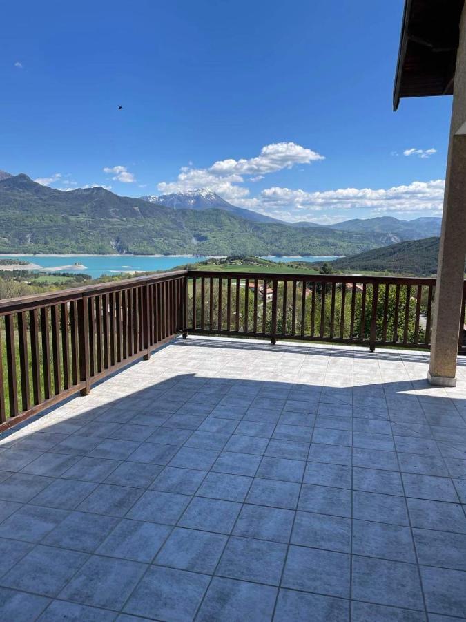 Appartement T3 Avec Vue Sur Le Lac Chorges Exteriör bild